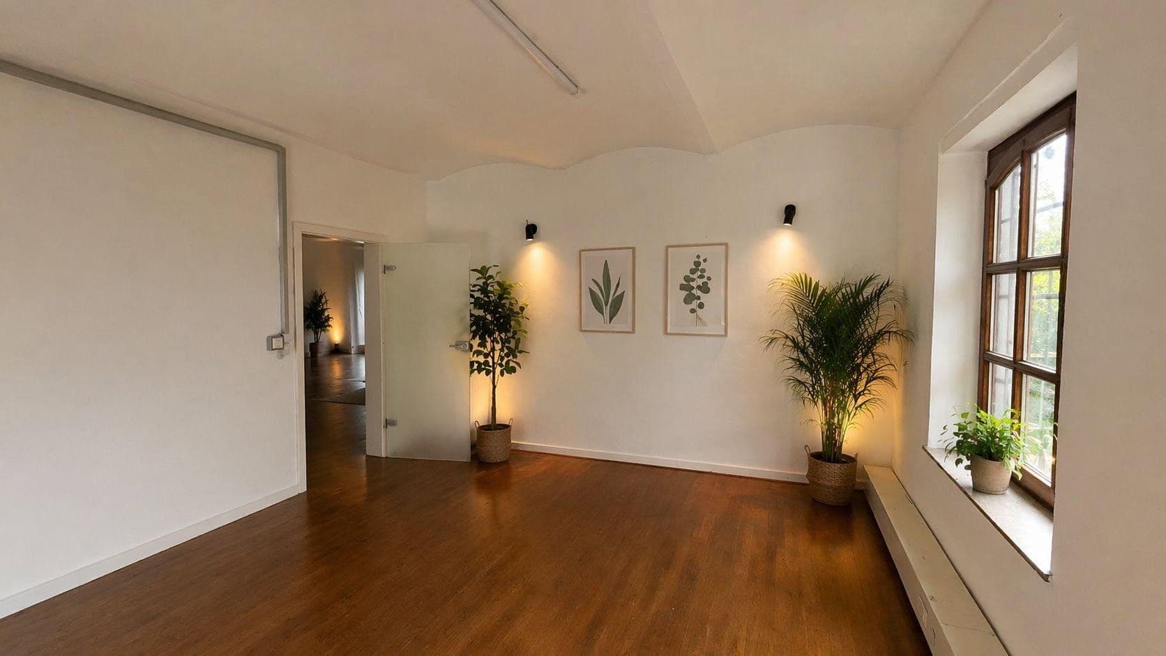 Prenájom kancelárie 154 m², Oberbenrader Strasse, Krefeld, Severné Porýnie - Westfálsko Prenájom kancelárie 154 m², Oberbenrader Strasse, Krefeld, Severné Porýnie - Westfálsko