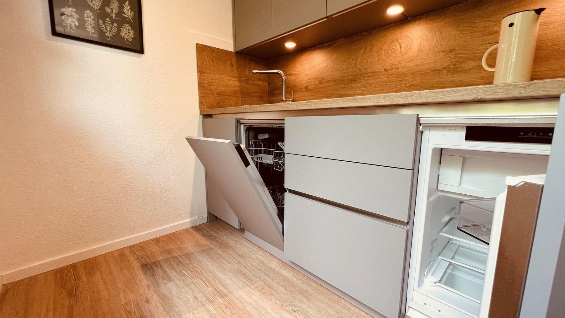 Prenájom bytu 1-izbový 33 m², Altstadtstrasse 121b, Leverkusen, Severné Porýnie - Westfálsko Prenájom bytu 1-izbový 33 m², Altstadtstrasse 121b, Leverkusen, Severné Porýnie - Westfálsko