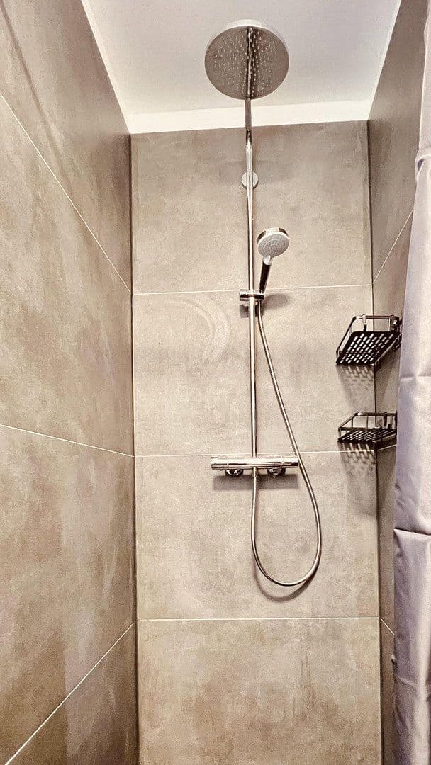 Prenájom bytu 1-izbový 33 m², Altstadtstrasse 121b, Leverkusen, Severné Porýnie - Westfálsko Prenájom bytu 1-izbový 33 m², Altstadtstrasse 121b, Leverkusen, Severné Porýnie - Westfálsko