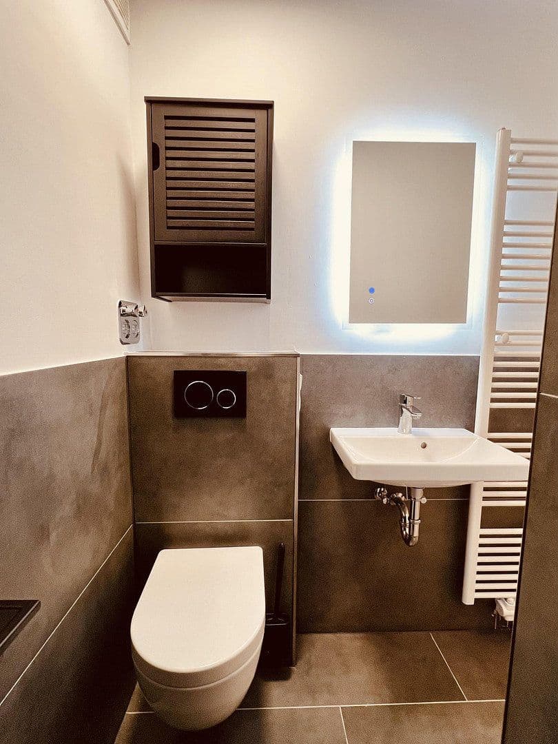 Prenájom bytu 1-izbový 33 m², Altstadtstrasse 121b, Leverkusen, Severné Porýnie - Westfálsko Prenájom bytu 1-izbový 33 m², Altstadtstrasse 121b, Leverkusen, Severné Porýnie - Westfálsko