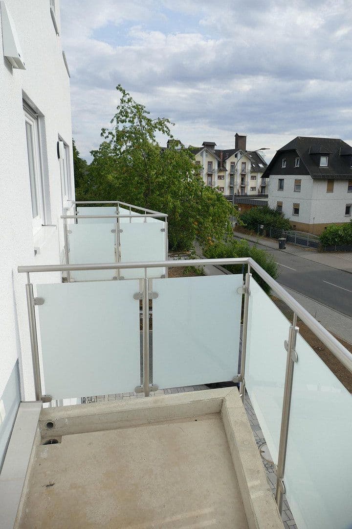 Prenájom bytu 2-izbový 68 m², Gießen, Hesensko Prenájom bytu 2-izbový 68 m², Gießen, Hesensko