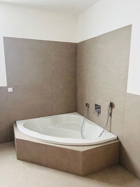 Prenájom domu 182 m², pozemek 334 m², Schwester Anna Straße 4b, Rümmelsheim, Porýnie-Falcko Prenájom domu 182 m², pozemek 334 m², Schwester Anna Straße 4b, Rümmelsheim, Porýnie-Falcko