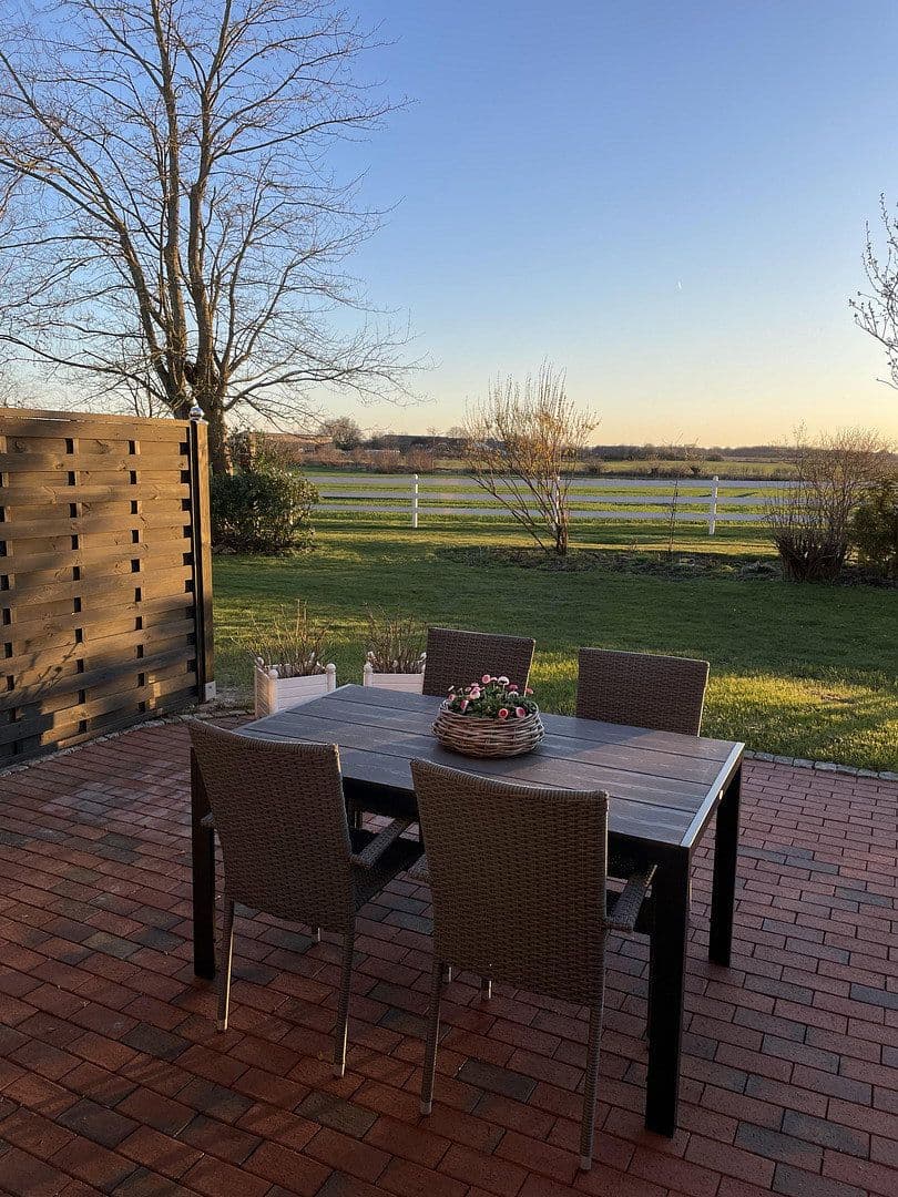 Prenájom bytu 4-izbový 104 m², Winnemark, Šlezvicko-Holštajnsko Prenájom bytu 4-izbový 104 m², Winnemark, Šlezvicko-Holštajnsko