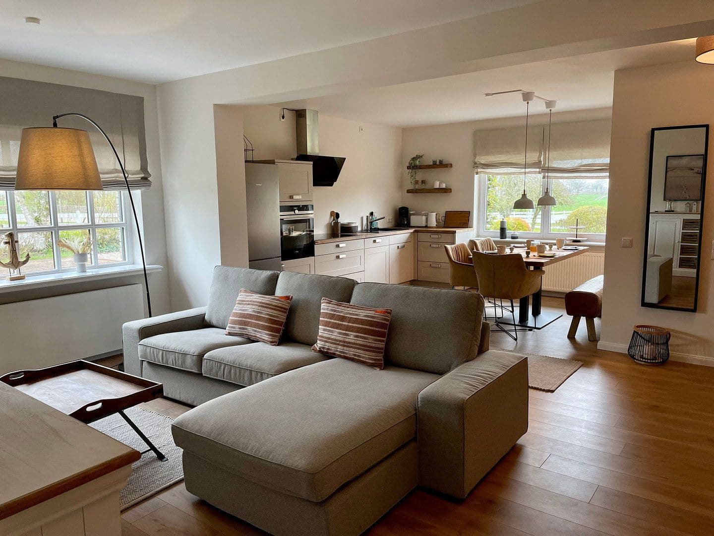 Prenájom bytu 4-izbový 104 m², Winnemark, Šlezvicko-Holštajnsko Prenájom bytu 4-izbový 104 m², Winnemark, Šlezvicko-Holštajnsko