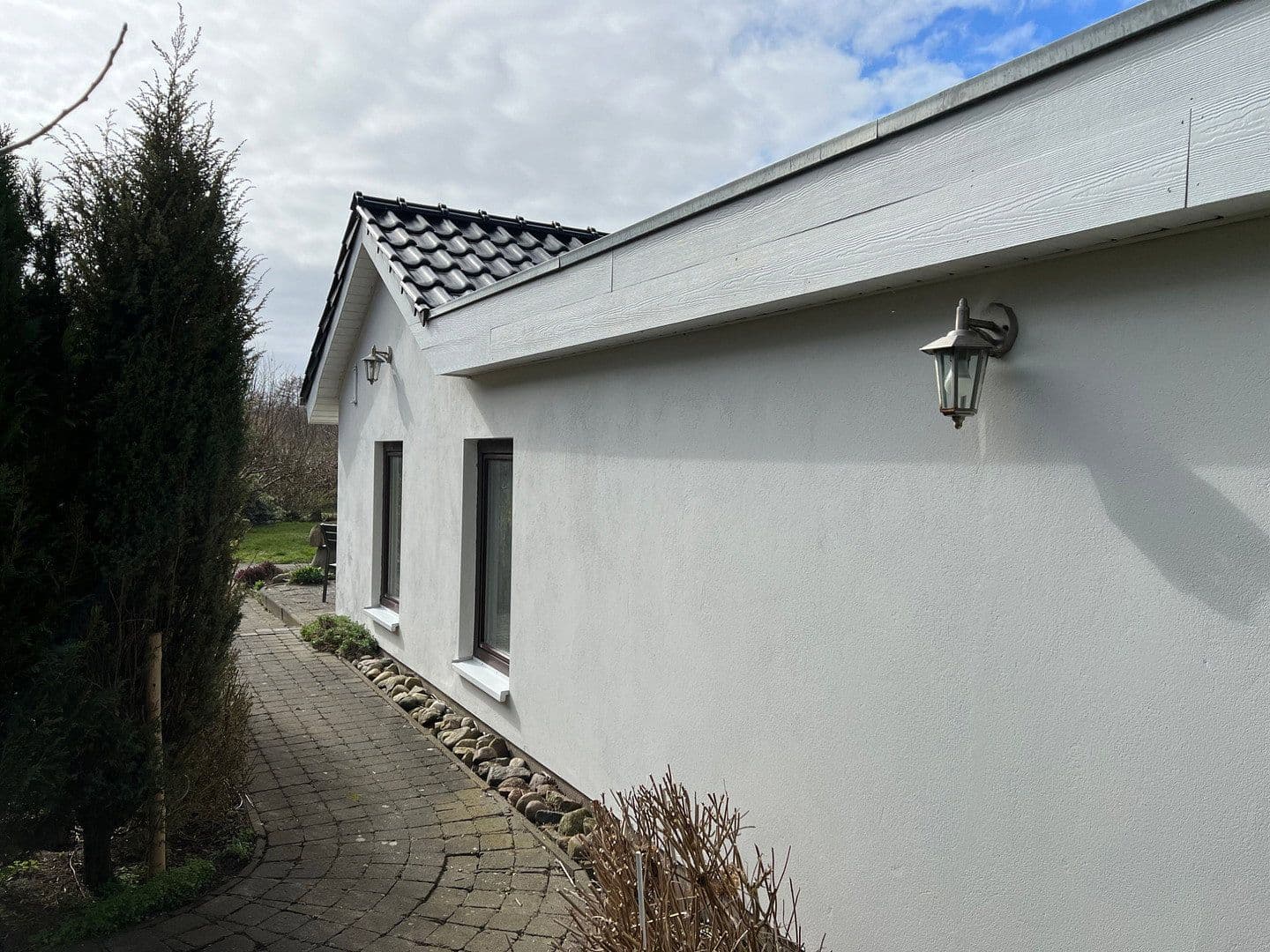 Predaj domu 244 m², pozemek 13.600 m², Dorfstraße, 16, Neuenkirchen, Meklenbursko-Predpomoransko Predaj domu 244 m², pozemek 13.600 m², Dorfstraße, 16, Neuenkirchen, Meklenbursko-Predpomoransko