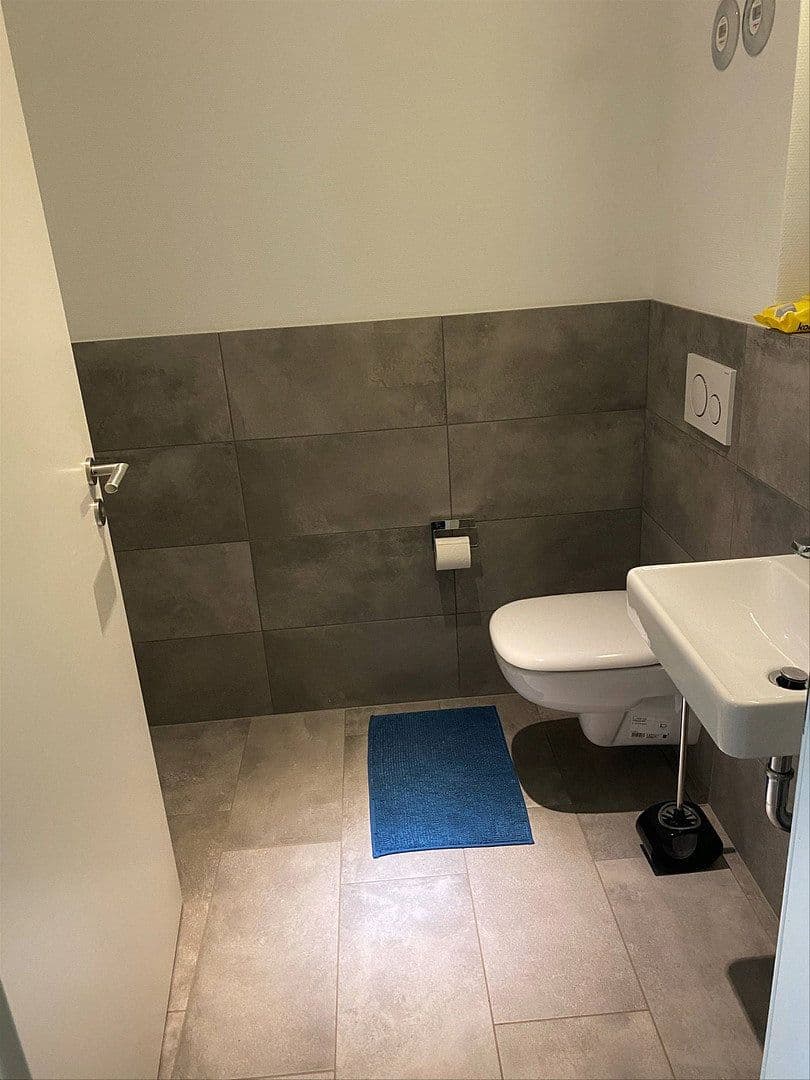 Prenájom bytu 3-izbový 99 m², Kraftwerkweg 3a, Laufenburg (Baden), Bádensko-Wurttembersko Prenájom bytu 3-izbový 99 m², Kraftwerkweg 3a, Laufenburg (Baden), Bádensko-Wurttembersko