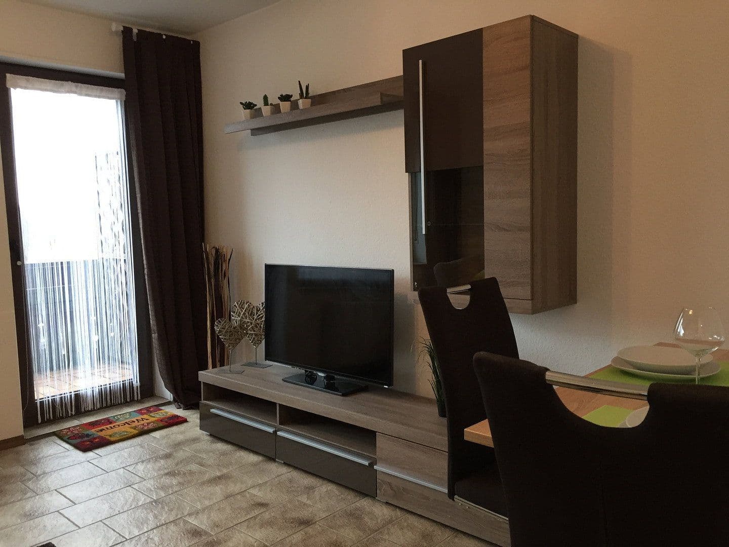 Prenájom bytu 2-izbový 45 m², Seestraße 14, Pottum, Porýnie-Falcko Prenájom bytu 2-izbový 45 m², Seestraße 14, Pottum, Porýnie-Falcko