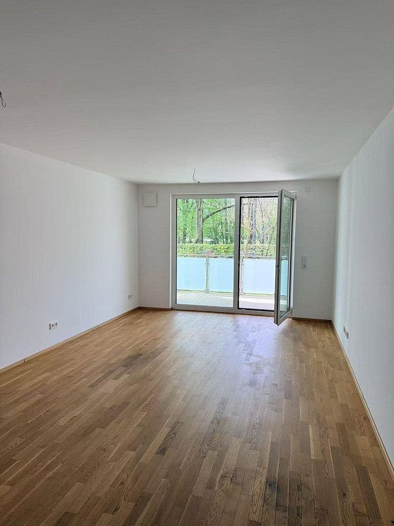 Prenájom bytu 2-izbový 66 m², Frankfurt, Hesensko Prenájom bytu 2-izbový 66 m², Frankfurt, Hesensko
