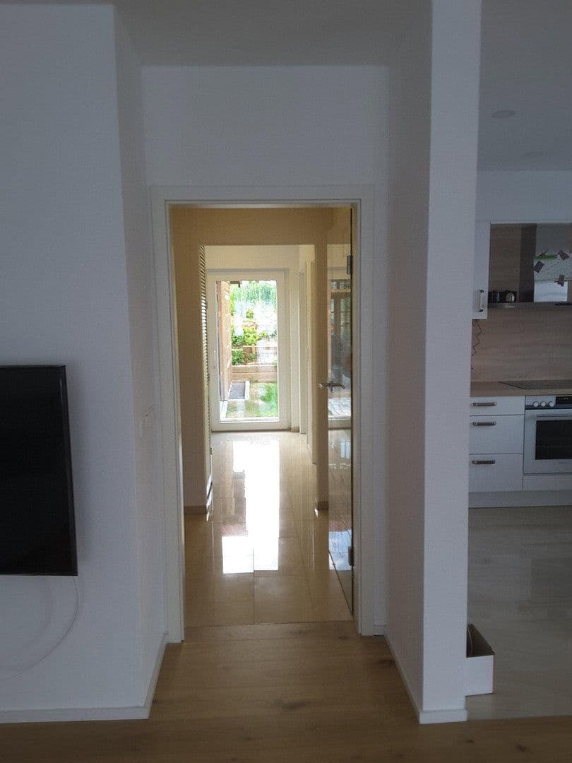 Prenájom domu 120 m², pozemek 290 m², Impflingen, Porýnie-Falcko Prenájom domu 120 m², pozemek 290 m², Impflingen, Porýnie-Falcko