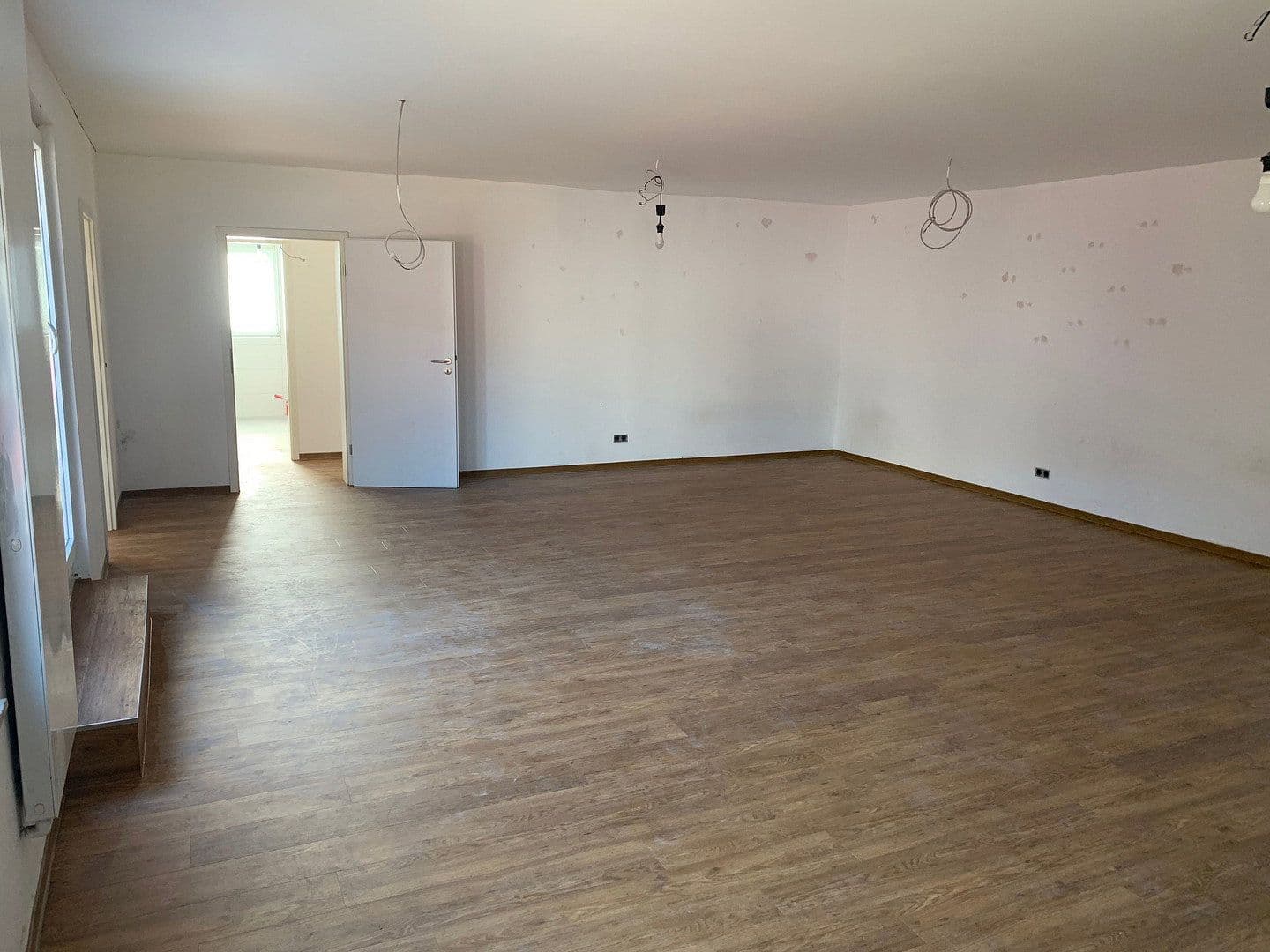 Prenájom kancelárie 130 m², Lagerstraße 12, Mannheim, Bádensko-Wurttembersko Prenájom kancelárie 130 m², Lagerstraße 12, Mannheim, Bádensko-Wurttembersko