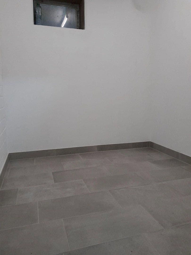 Prenájom bytu 2-izbový 36 m², Heimbach, Severné Porýnie - Westfálsko Prenájom bytu 2-izbový 36 m², Heimbach, Severné Porýnie - Westfálsko