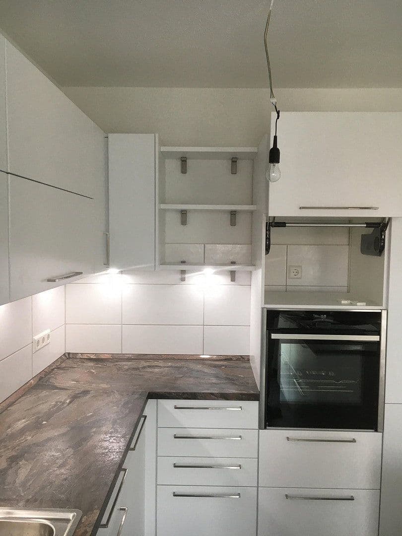 Prenájom bytu 4-izbový 99 m², Urbanstr. 6, Gerlingen, Bádensko-Wurttembersko Prenájom bytu 4-izbový 99 m², Urbanstr. 6, Gerlingen, Bádensko-Wurttembersko