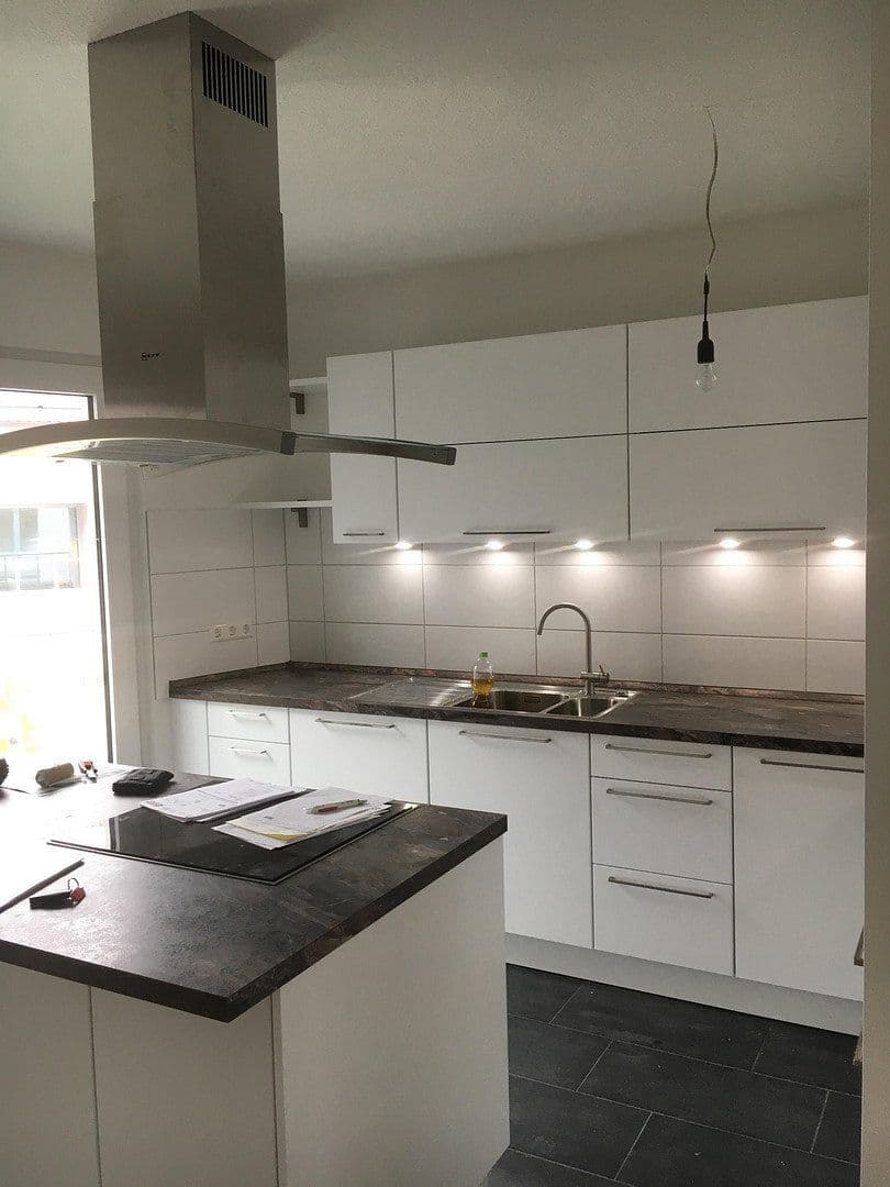 Prenájom bytu 4-izbový 99 m², Urbanstr. 6, Gerlingen, Bádensko-Wurttembersko Prenájom bytu 4-izbový 99 m², Urbanstr. 6, Gerlingen, Bádensko-Wurttembersko