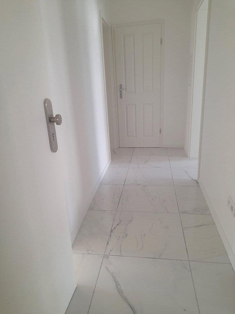 Prenájom bytu 3-izbový 70 m², Marktstraße 6, Solingen, Severné Porýnie - Westfálsko Prenájom bytu 3-izbový 70 m², Marktstraße 6, Solingen, Severné Porýnie - Westfálsko