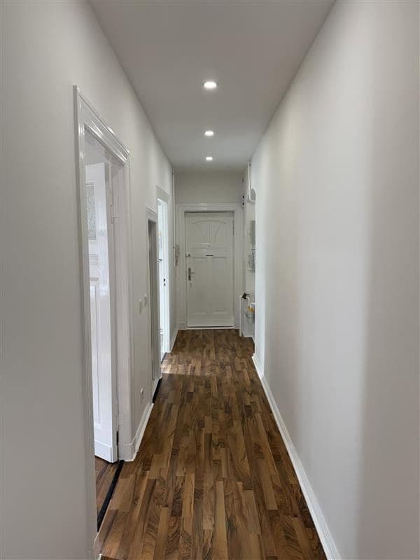 Prenájom bytu 2-izbový 63 m², Friedrich-Wilhelm-Straße 95, Berlin, Berlín Prenájom bytu 2-izbový 63 m², Friedrich-Wilhelm-Straße 95, Berlin, Berlín