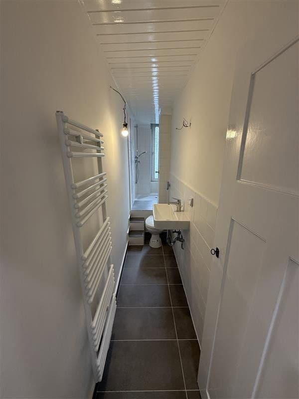 Prenájom bytu 2-izbový 63 m², Friedrich-Wilhelm-Straße 95, Berlin, Berlín Prenájom bytu 2-izbový 63 m², Friedrich-Wilhelm-Straße 95, Berlin, Berlín