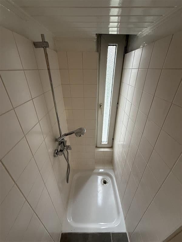 Prenájom bytu 2-izbový 63 m², Friedrich-Wilhelm-Straße 95, Berlin, Berlín Prenájom bytu 2-izbový 63 m², Friedrich-Wilhelm-Straße 95, Berlin, Berlín