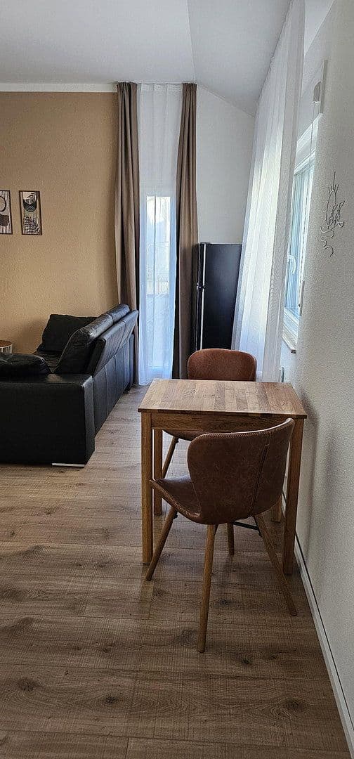 Prenájom bytu 1-izbový 24 m², Großbettlingen, Bádensko-Wurttembersko Prenájom bytu 1-izbový 24 m², Großbettlingen, Bádensko-Wurttembersko