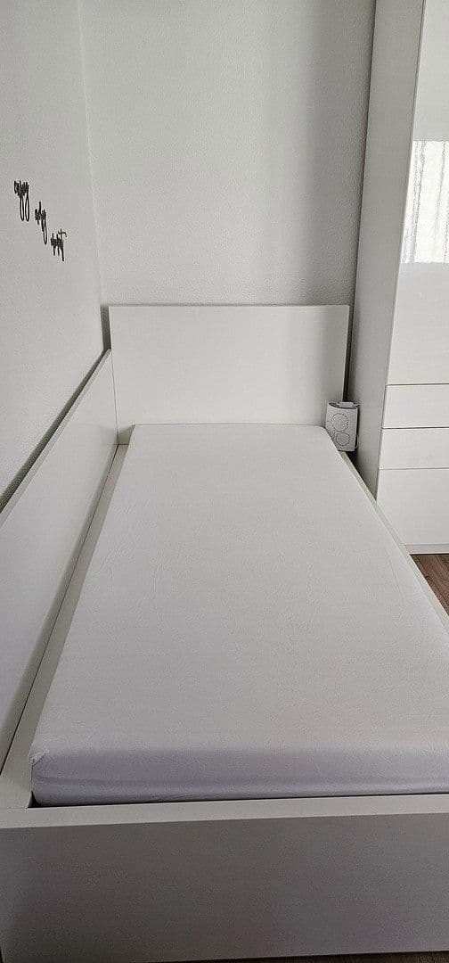 Prenájom bytu 1-izbový 24 m², Großbettlingen, Bádensko-Wurttembersko Prenájom bytu 1-izbový 24 m², Großbettlingen, Bádensko-Wurttembersko