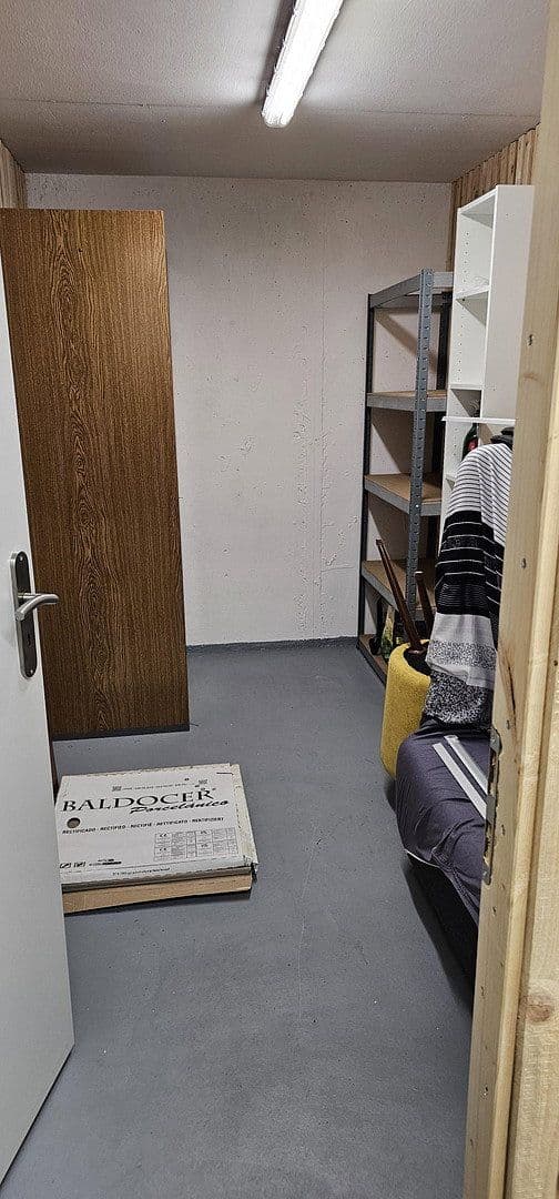 Prenájom bytu 1-izbový 24 m², Großbettlingen, Bádensko-Wurttembersko Prenájom bytu 1-izbový 24 m², Großbettlingen, Bádensko-Wurttembersko