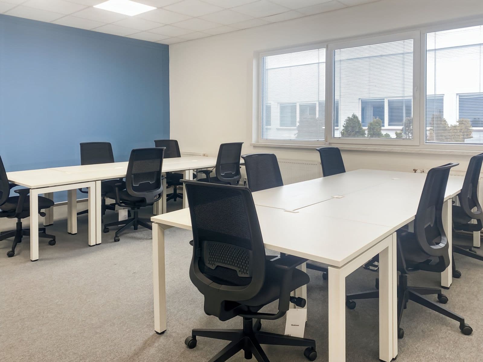 Prenájom kancelárie 10 m², Masarykovo náměstí, Ostrava, Moravskoslezský kraj Prenájom kancelárie 10 m², Masarykovo náměstí, Ostrava, Moravskoslezský kraj