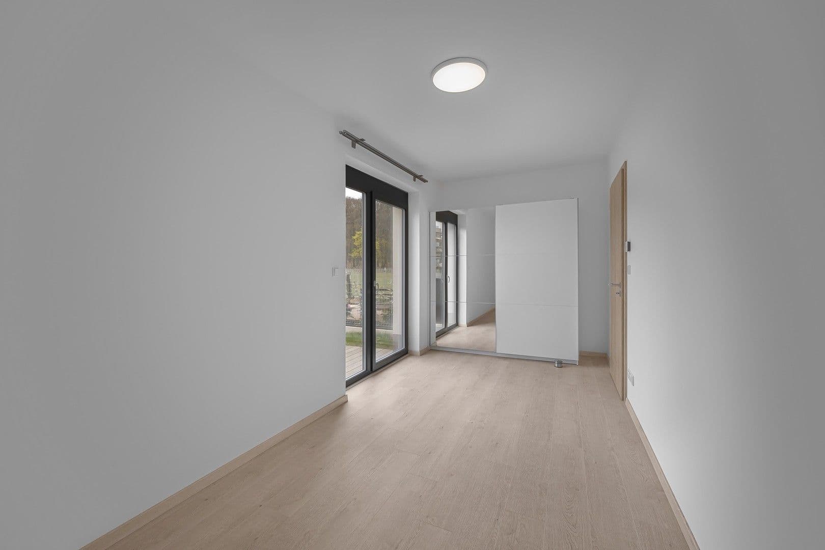 Prenájom bytu 2-izbový 42 m², Pekařova, Praha, Praha Prenájom bytu 2-izbový 42 m², Pekařova, Praha, Praha