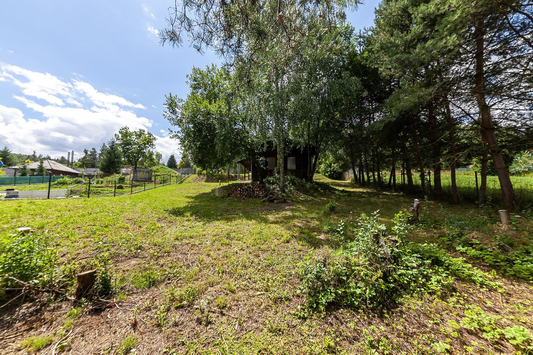 Predaj pozemku 1.468 m², V Jedlovci, Všestary, Středočeský kraj Predaj pozemku 1.468 m², V Jedlovci, Všestary, Středočeský kraj