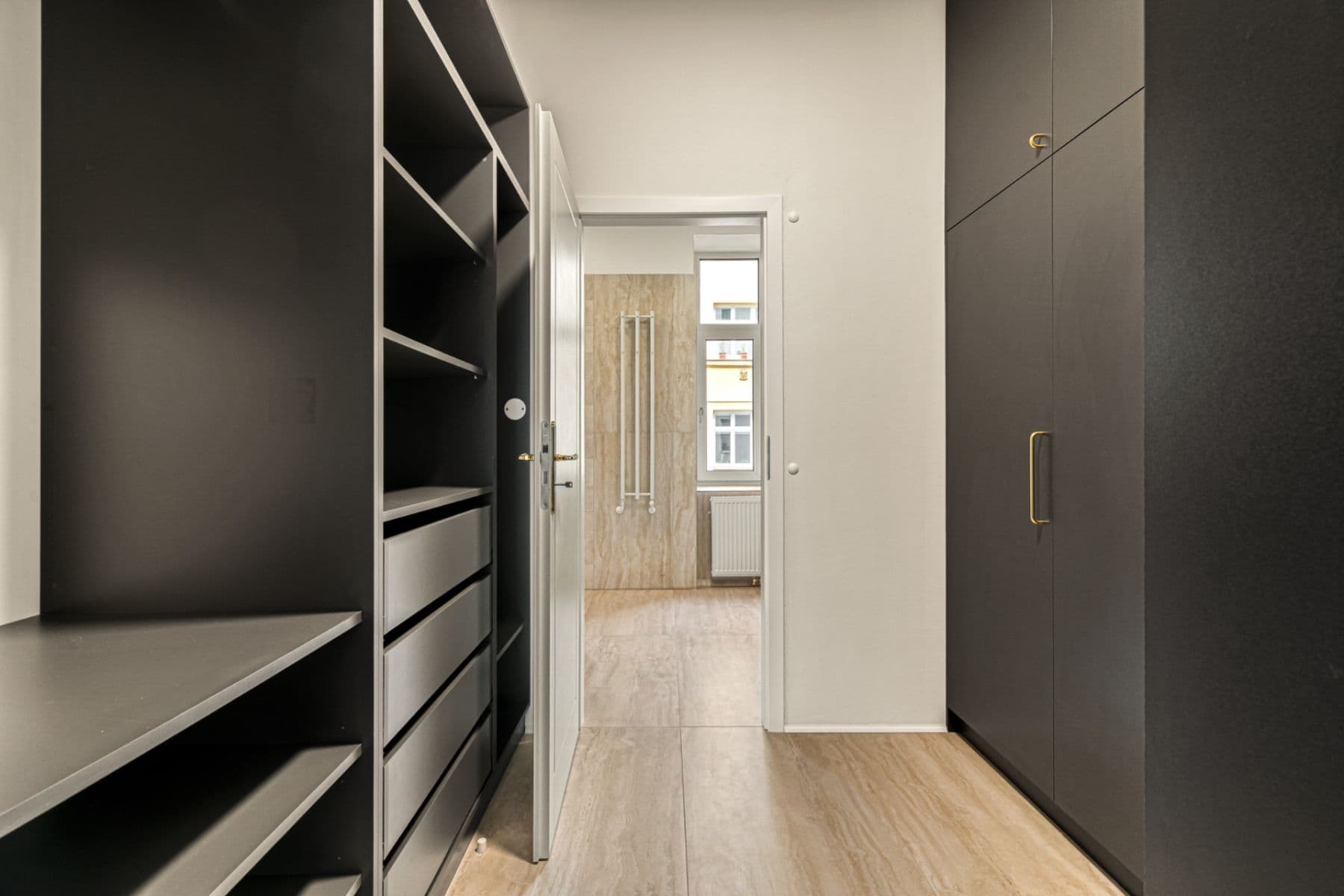 Predaj bytu 3-izbový 96 m², Českobratrská, Ostrava, Moravskoslezský kraj Predaj bytu 3-izbový 96 m², Českobratrská, Ostrava, Moravskoslezský kraj