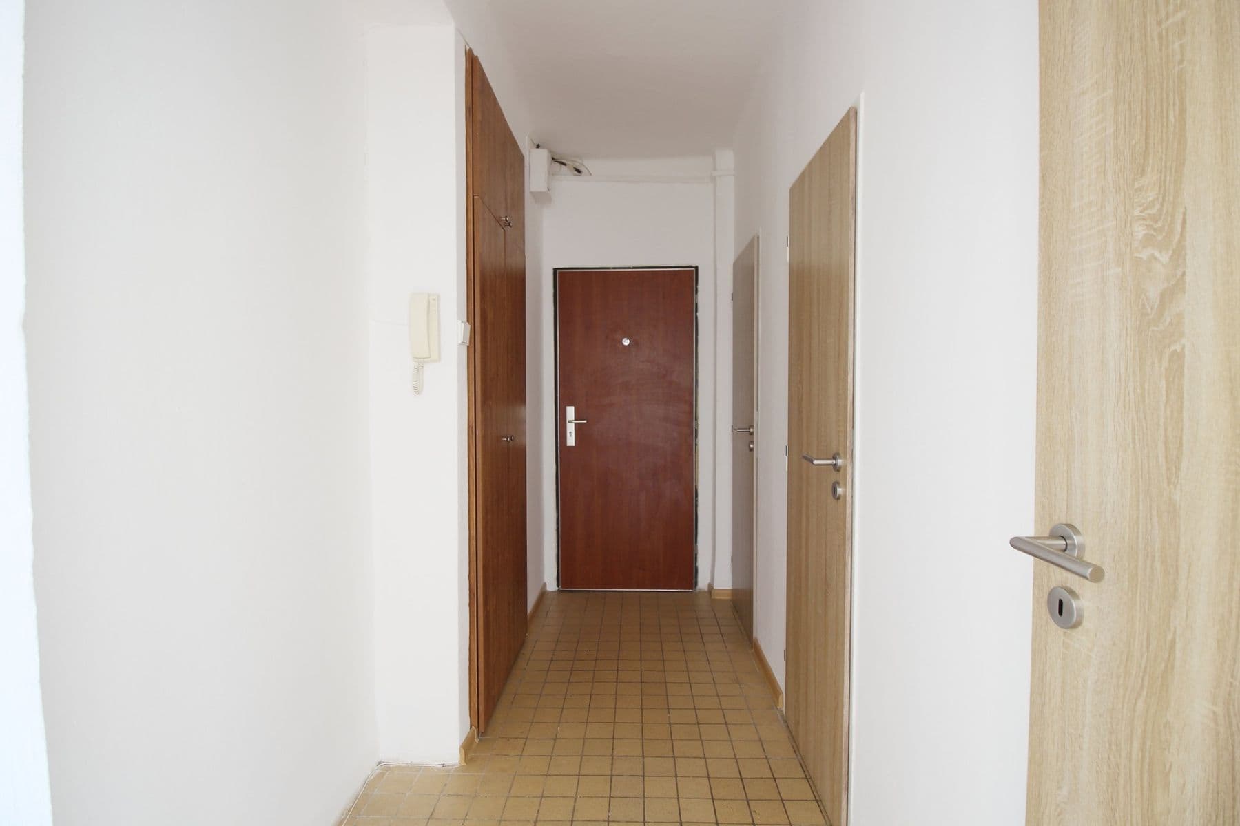 Prenájom bytu 2-izbový 52 m², Štefánikova, Kralupy nad Vltavou, Středočeský kraj Prenájom bytu 2-izbový 52 m², Štefánikova, Kralupy nad Vltavou, Středočeský kraj