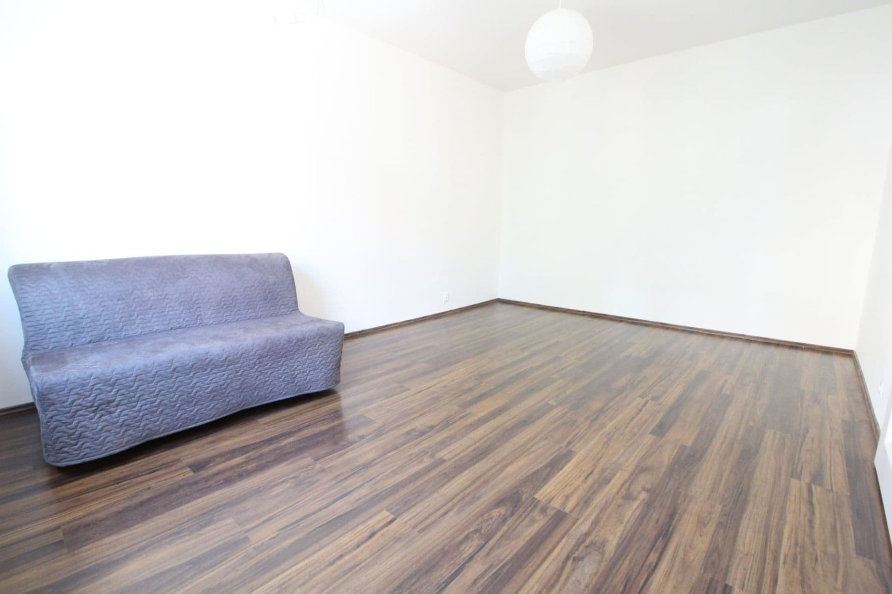 Prenájom bytu 2-izbový 54 m², Štěpánkova, Beroun, Středočeský kraj Prenájom bytu 2-izbový 54 m², Štěpánkova, Beroun, Středočeský kraj