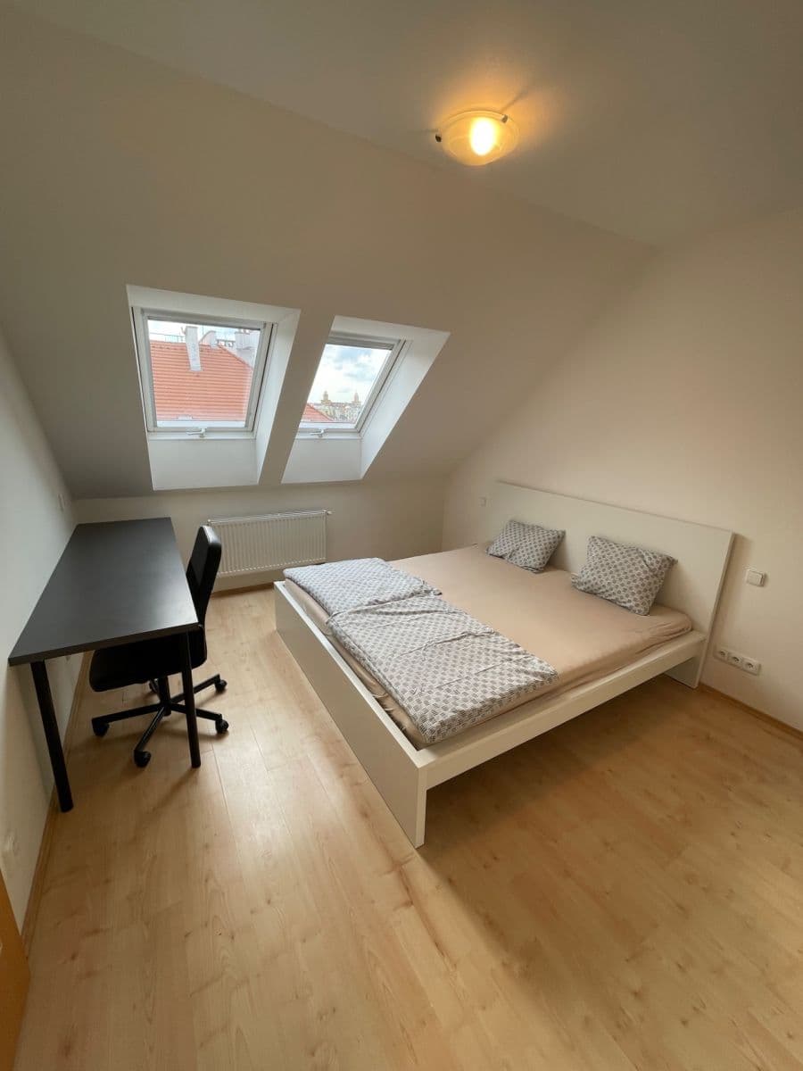 Prenájom bytu 2-izbový 55 m², Sudoměřská, Praha, Praha Prenájom bytu 2-izbový 55 m², Sudoměřská, Praha, Praha