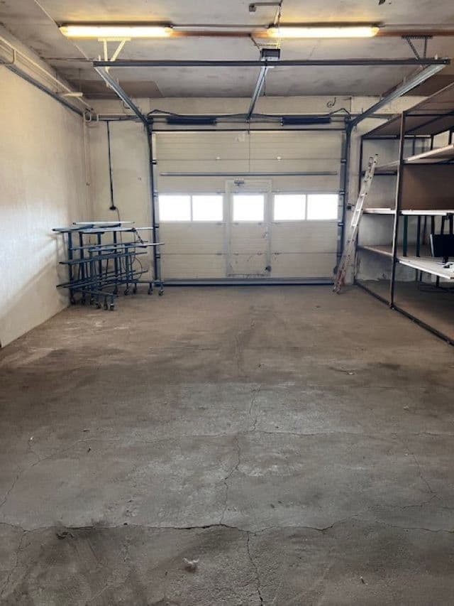 Prenájom nebytového priestoru 350 m², Chotoviny, Jihočeský kraj Prenájom nebytového priestoru 350 m², Chotoviny, Jihočeský kraj