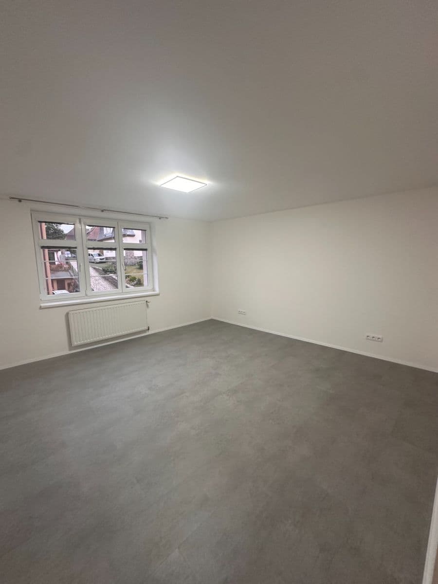 Prenájom bytu 3-izbový 100 m², Na Perštýně, Liberec, Liberecký kraj Prenájom bytu 3-izbový 100 m², Na Perštýně, Liberec, Liberecký kraj