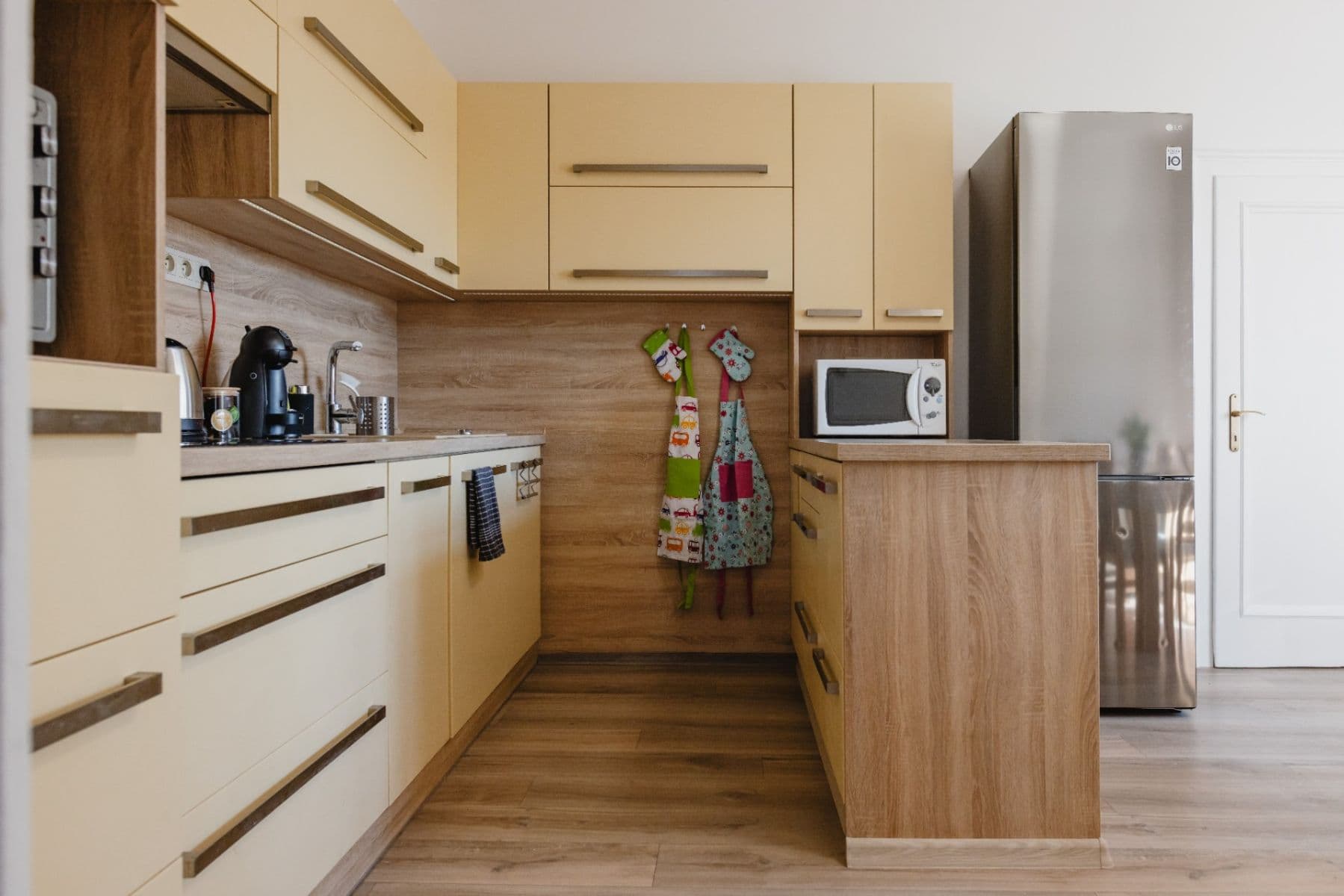 Prenájom bytu 3-izbový 100 m², Na Perštýně, Liberec, Liberecký kraj Prenájom bytu 3-izbový 100 m², Na Perštýně, Liberec, Liberecký kraj