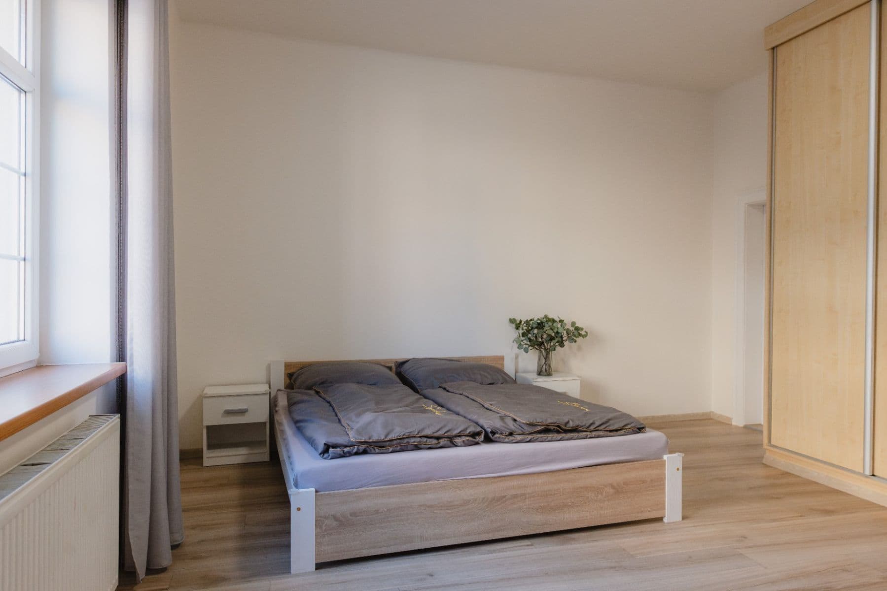 Prenájom bytu 3-izbový 100 m², Na Perštýně, Liberec, Liberecký kraj Prenájom bytu 3-izbový 100 m², Na Perštýně, Liberec, Liberecký kraj