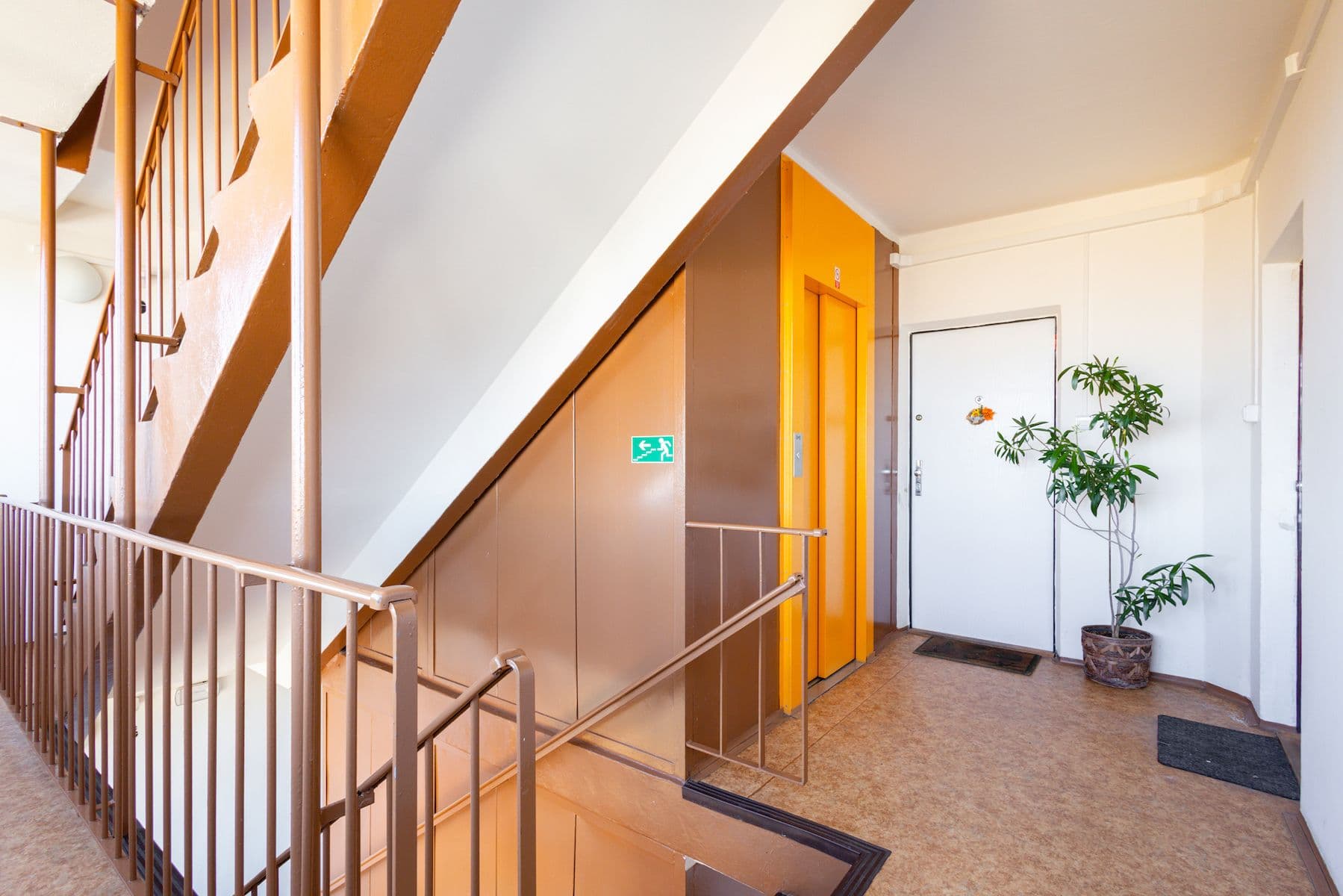 Predaj bytu 3-izbový 75 m², Jablonecká, Praha, Praha Predaj bytu 3-izbový 75 m², Jablonecká, Praha, Praha