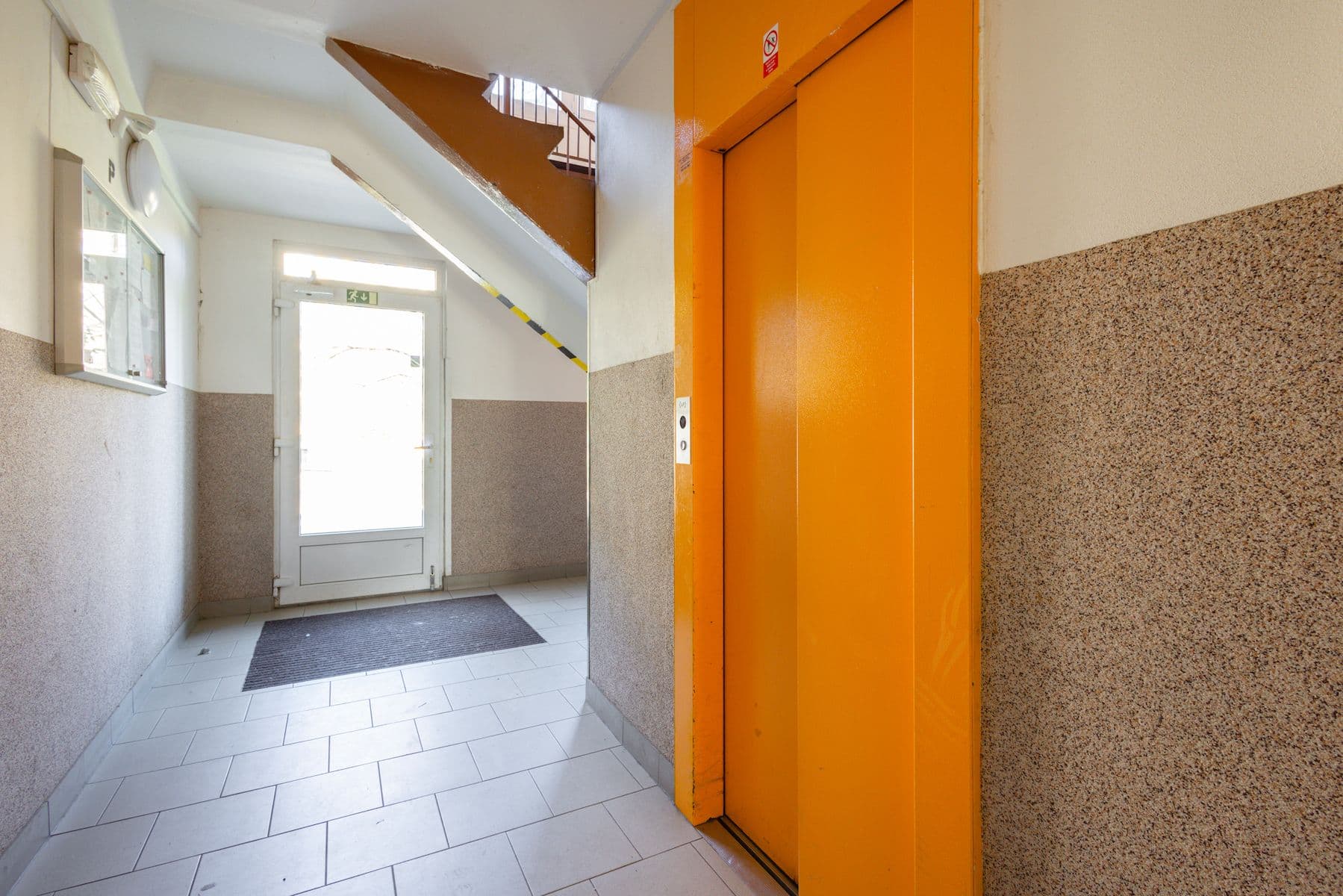 Predaj bytu 3-izbový 75 m², Jablonecká, Praha, Praha Predaj bytu 3-izbový 75 m², Jablonecká, Praha, Praha