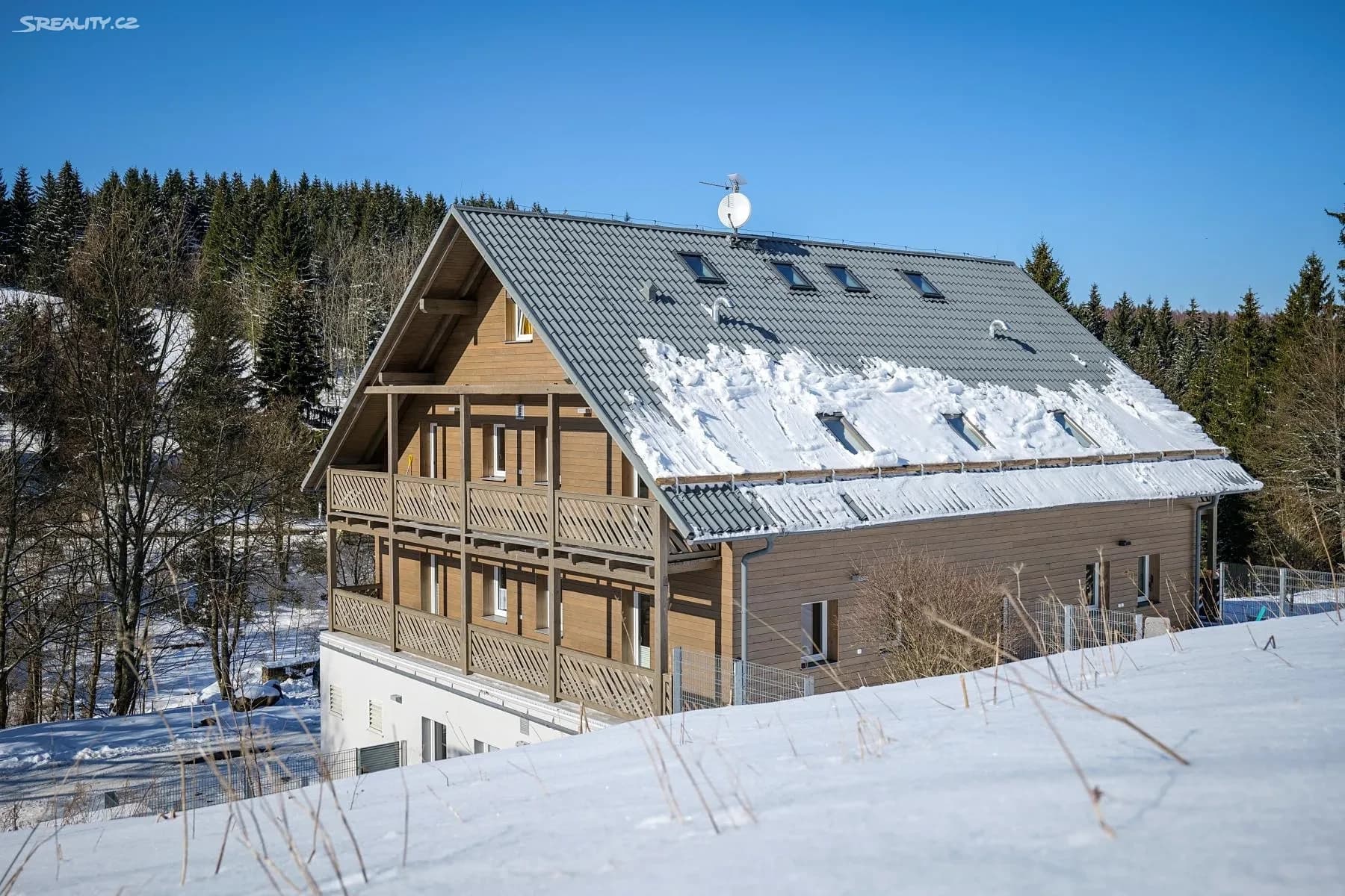 Predaj bytu 2-izbový 64 m², Loučná pod Klínovcem, Ústecký kraj Predaj bytu 2-izbový 64 m², Loučná pod Klínovcem, Ústecký kraj