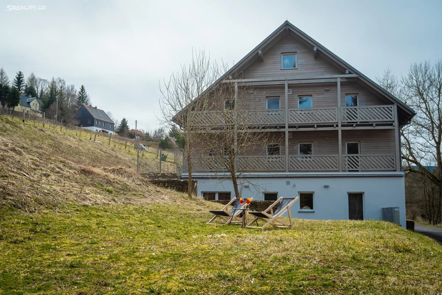 Predaj bytu 2-izbový 64 m², Loučná pod Klínovcem, Ústecký kraj Predaj bytu 2-izbový 64 m², Loučná pod Klínovcem, Ústecký kraj