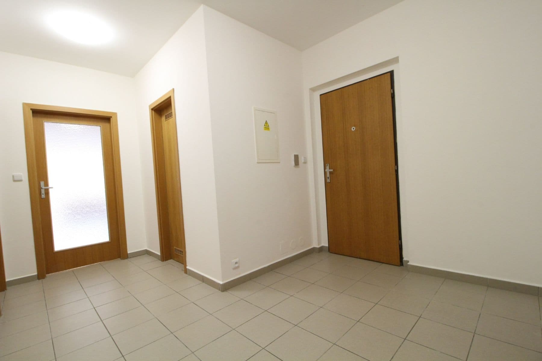 Prenájom bytu 3-izbový 93 m², Velká skála, Praha, Praha Prenájom bytu 3-izbový 93 m², Velká skála, Praha, Praha