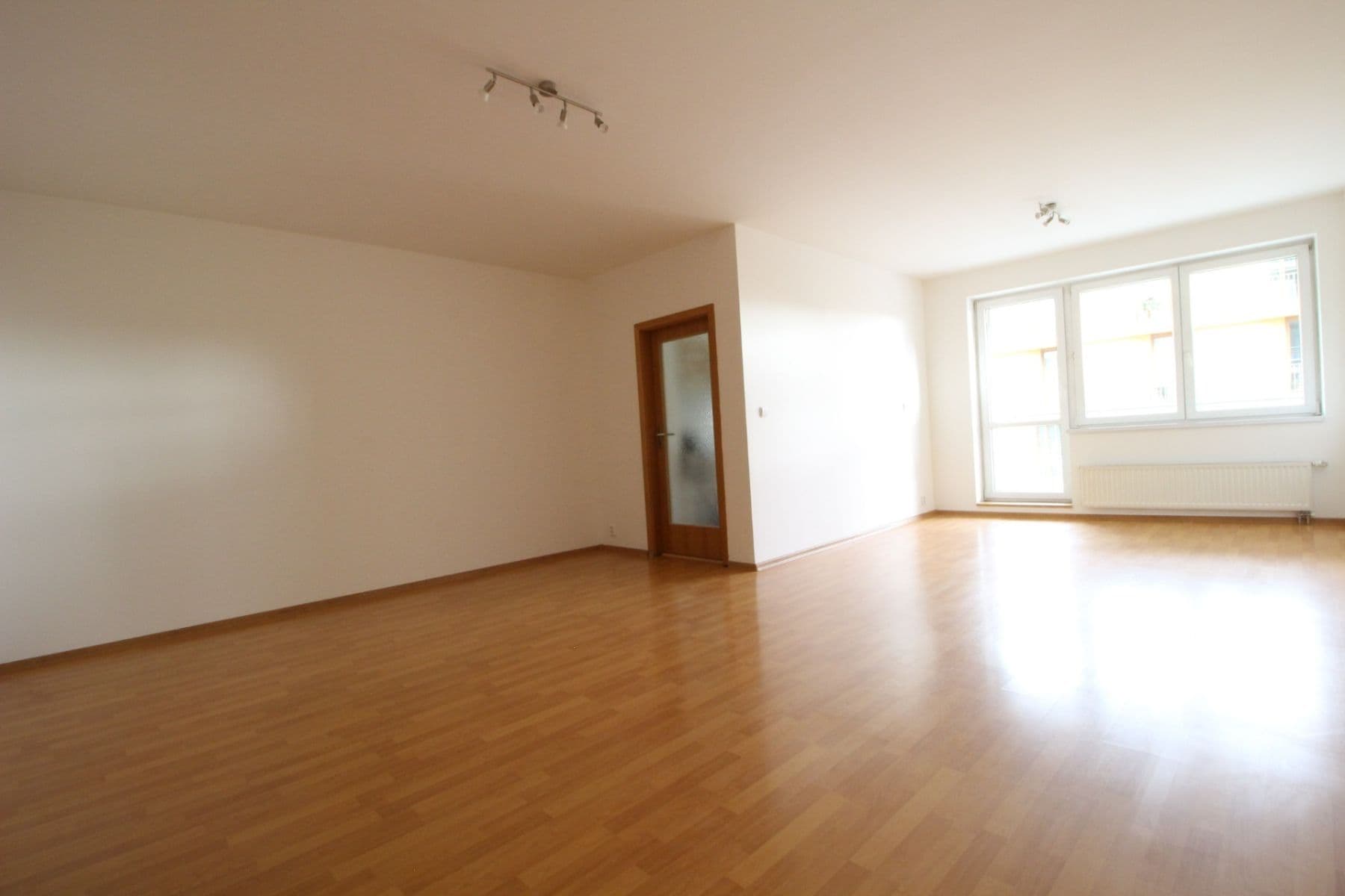 Prenájom bytu 3-izbový 93 m², Velká skála, Praha, Praha Prenájom bytu 3-izbový 93 m², Velká skála, Praha, Praha
