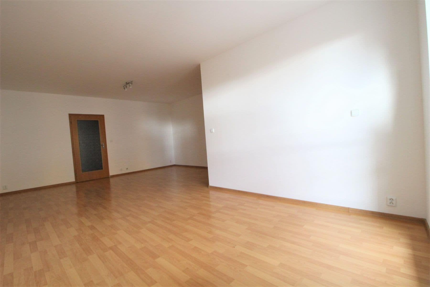 Prenájom bytu 3-izbový 93 m², Velká skála, Praha, Praha Prenájom bytu 3-izbový 93 m², Velká skála, Praha, Praha