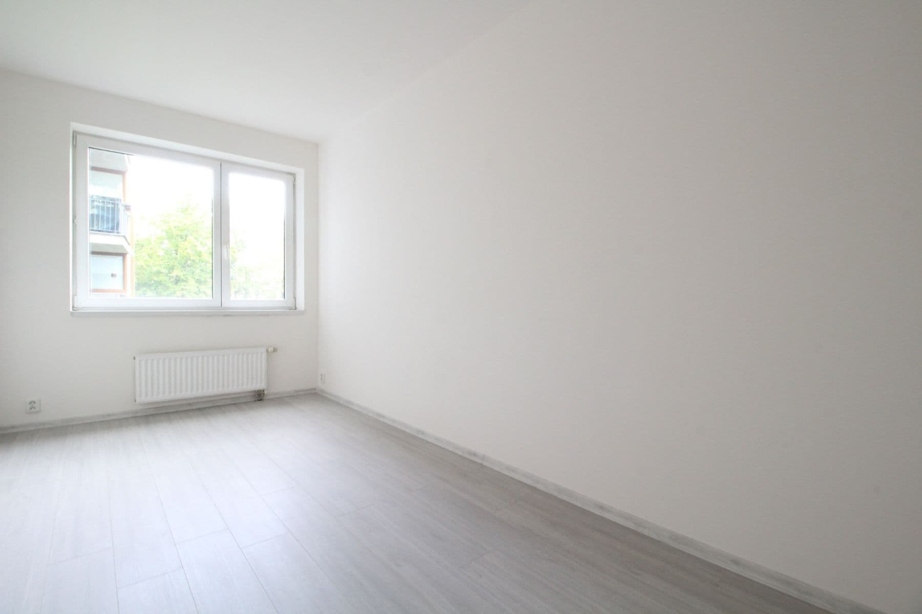 Prenájom bytu 3-izbový 93 m², Velká skála, Praha, Praha Prenájom bytu 3-izbový 93 m², Velká skála, Praha, Praha
