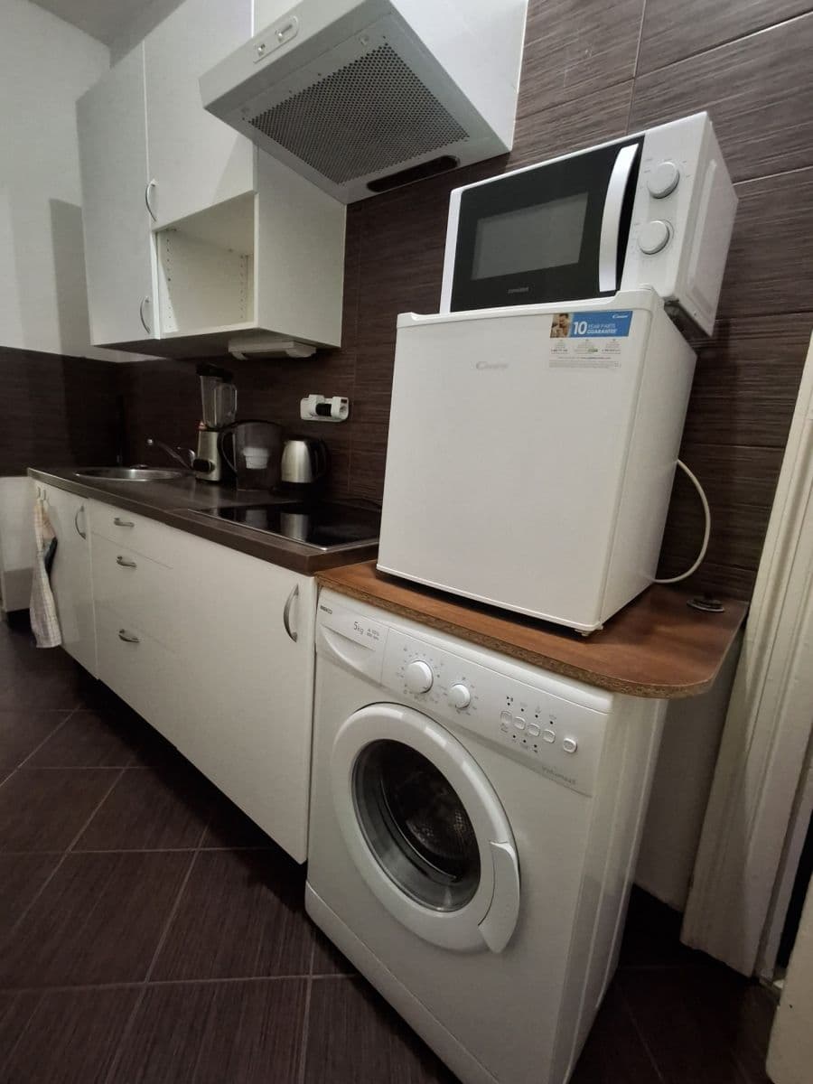 Prenájom bytu 2-izbový 53 m², Táboritská, Praha, Praha Prenájom bytu 2-izbový 53 m², Táboritská, Praha, Praha