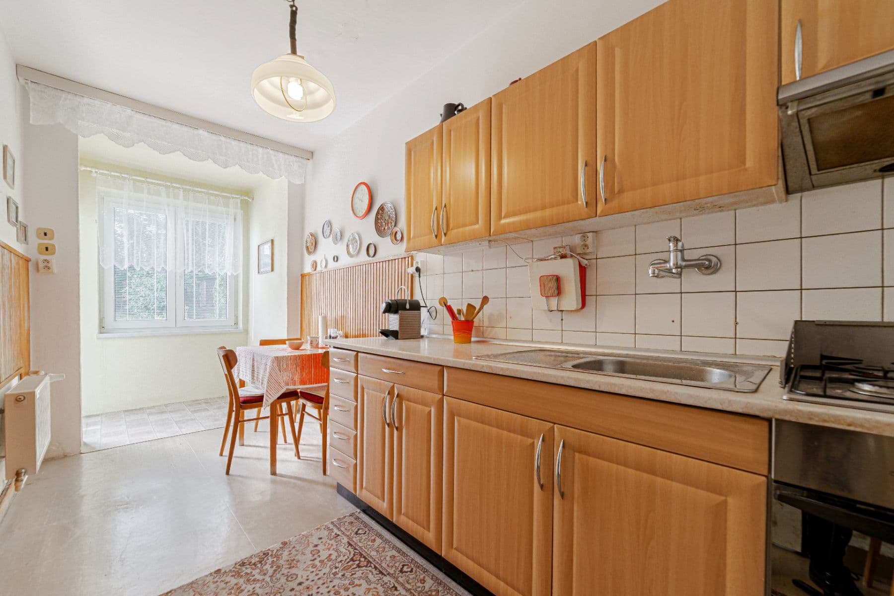 Predaj domu 73 m², pozemek 300 m², Šafaříkova, Valašské Meziříčí, Zlínský kraj Predaj domu 73 m², pozemek 300 m², Šafaříkova, Valašské Meziříčí, Zlínský kraj