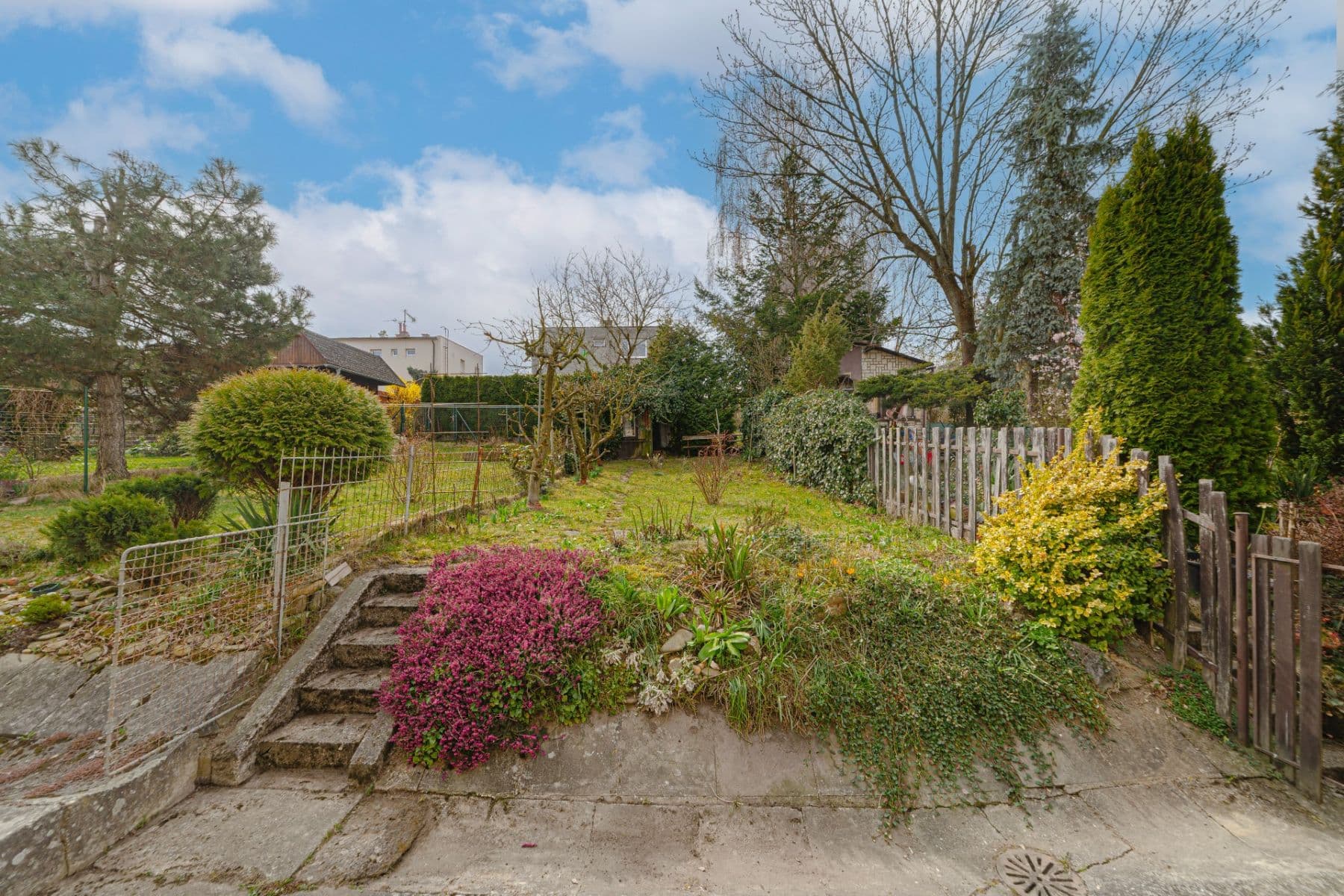 Predaj domu 73 m², pozemek 300 m², Šafaříkova, Valašské Meziříčí, Zlínský kraj Predaj domu 73 m², pozemek 300 m², Šafaříkova, Valašské Meziříčí, Zlínský kraj