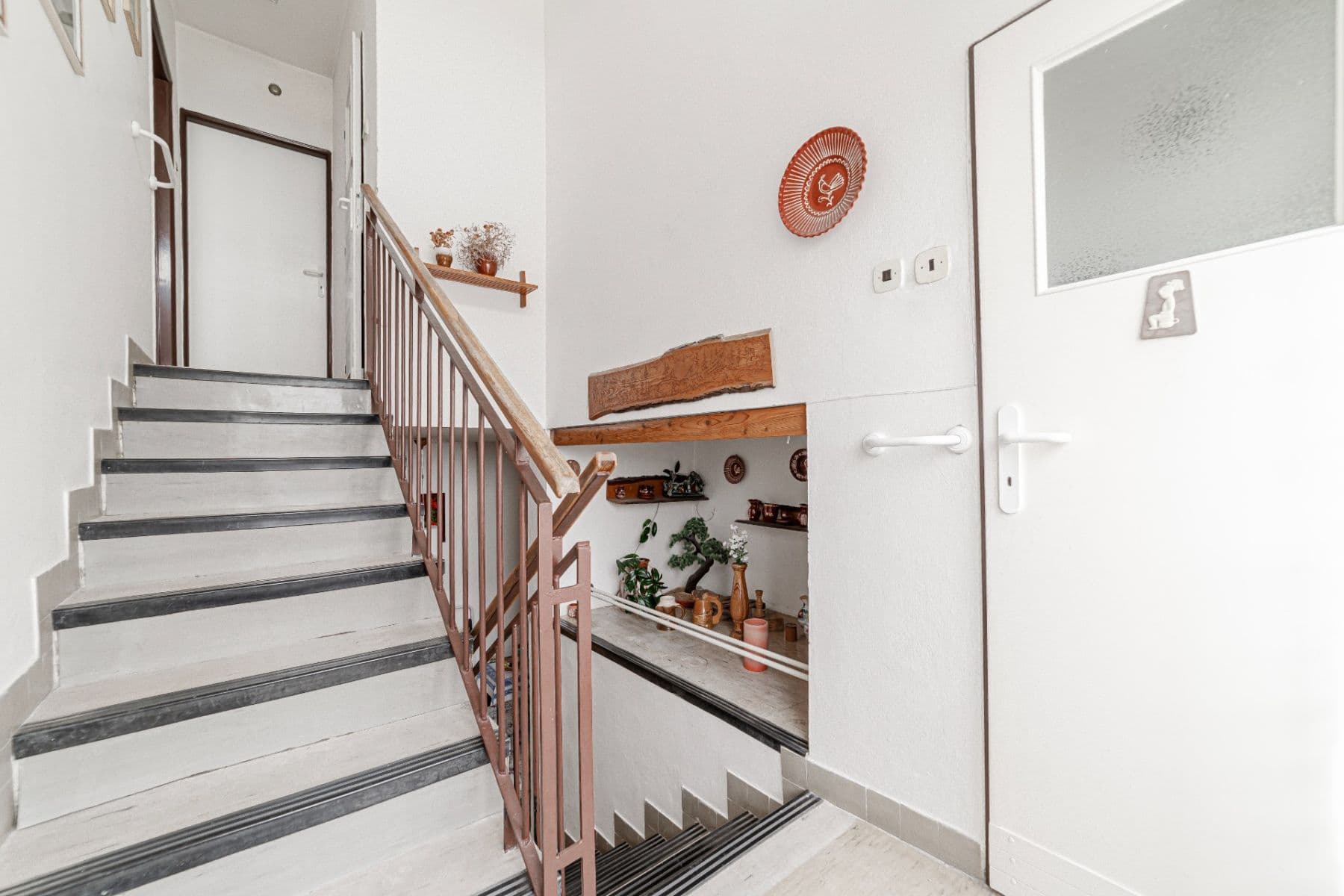 Predaj domu 73 m², pozemek 300 m², Šafaříkova, Valašské Meziříčí, Zlínský kraj Predaj domu 73 m², pozemek 300 m², Šafaříkova, Valašské Meziříčí, Zlínský kraj