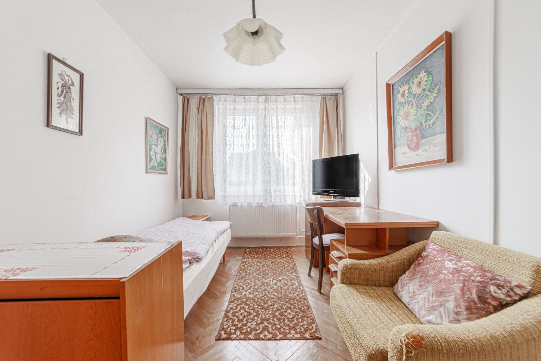 Predaj domu 73 m², pozemek 300 m², Šafaříkova, Valašské Meziříčí, Zlínský kraj Predaj domu 73 m², pozemek 300 m², Šafaříkova, Valašské Meziříčí, Zlínský kraj