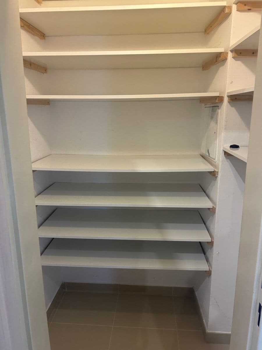 Prenájom bytu 3-izbový 121 m², Družstevní ochoz, Praha, Praha Prenájom bytu 3-izbový 121 m², Družstevní ochoz, Praha, Praha