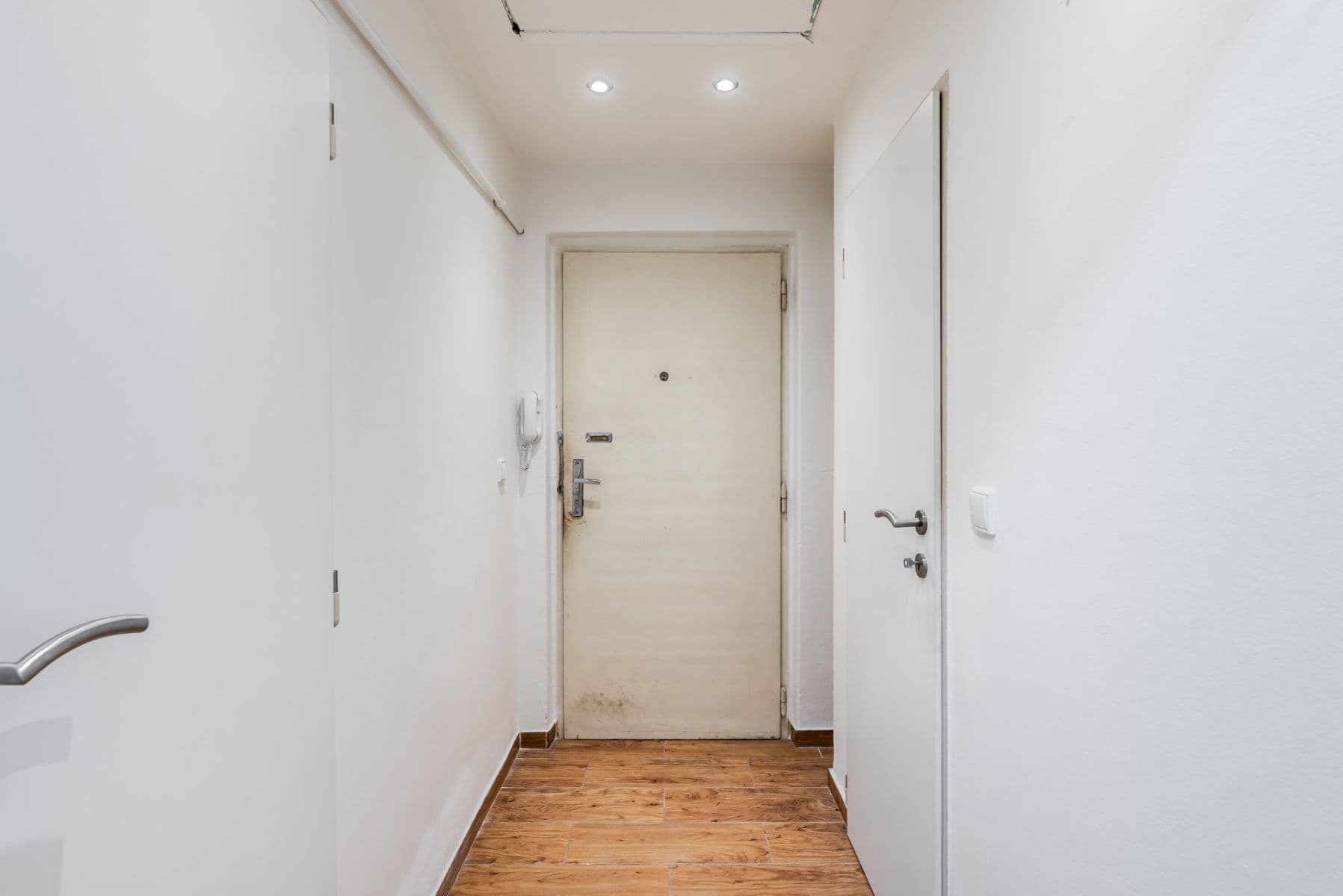 Predaj bytu 2-izbový 68 m², Kloboučnická, Praha, Praha Predaj bytu 2-izbový 68 m², Kloboučnická, Praha, Praha